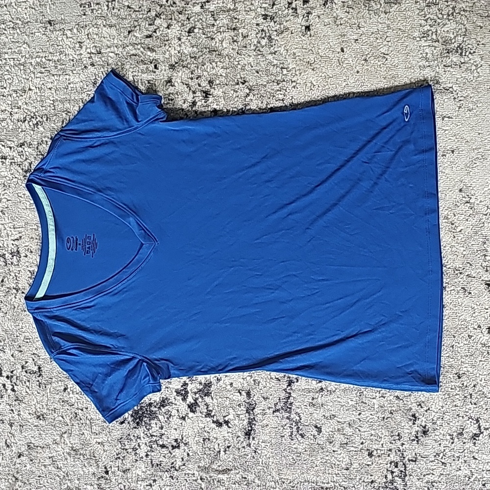 Good Condition C9 Champion Duo Dry Shirt